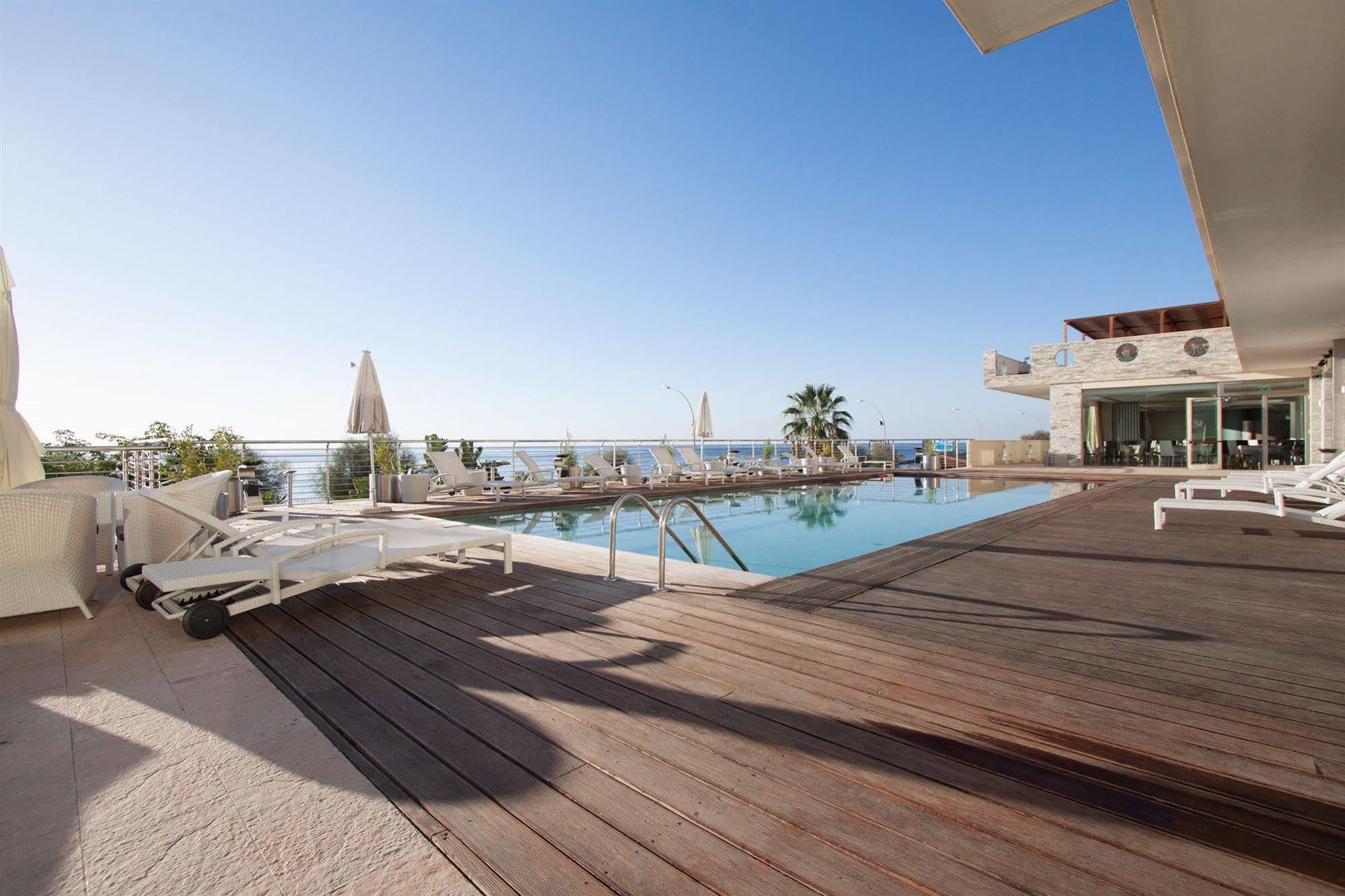 Main Palace Hotel Roccalumera Εξωτερικό φωτογραφία