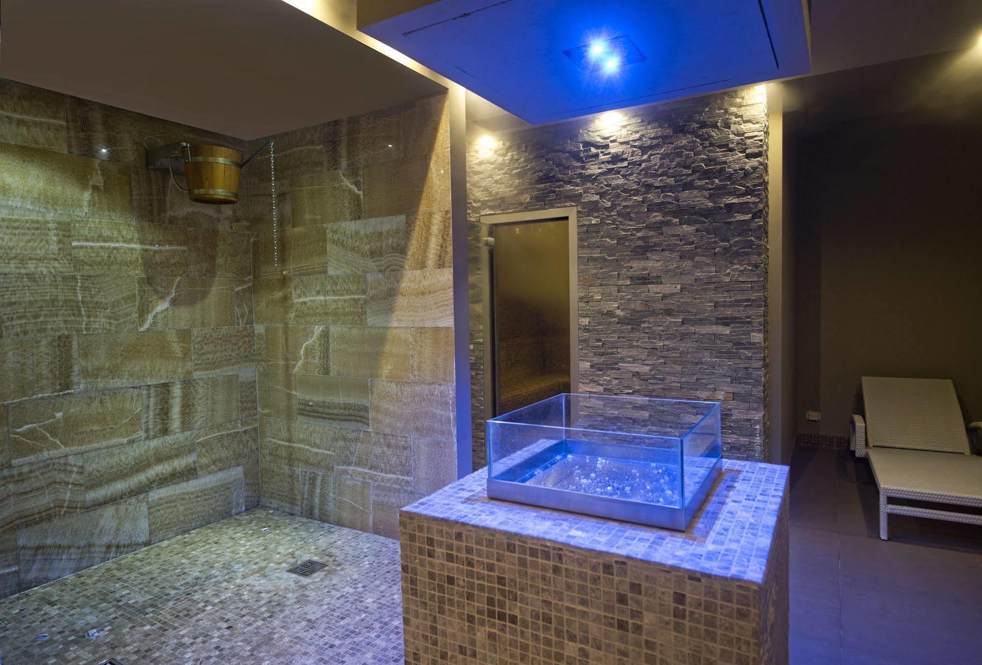 Main Palace Hotel Roccalumera Εξωτερικό φωτογραφία